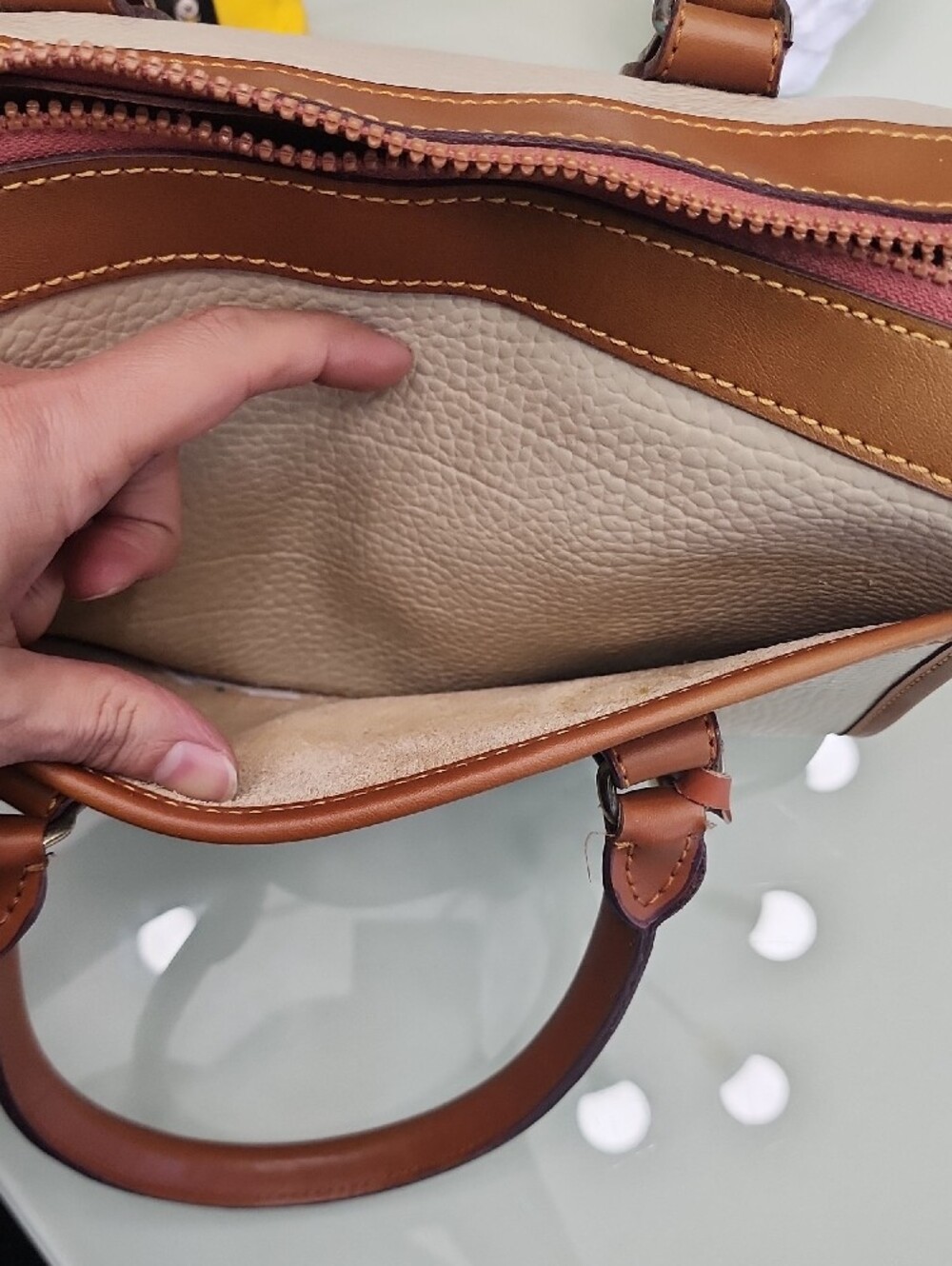 Dooney & Bourke Beige and Brown Pebbled Leather Satchel Mossing Shoulder Strip - Picture 10 of 15